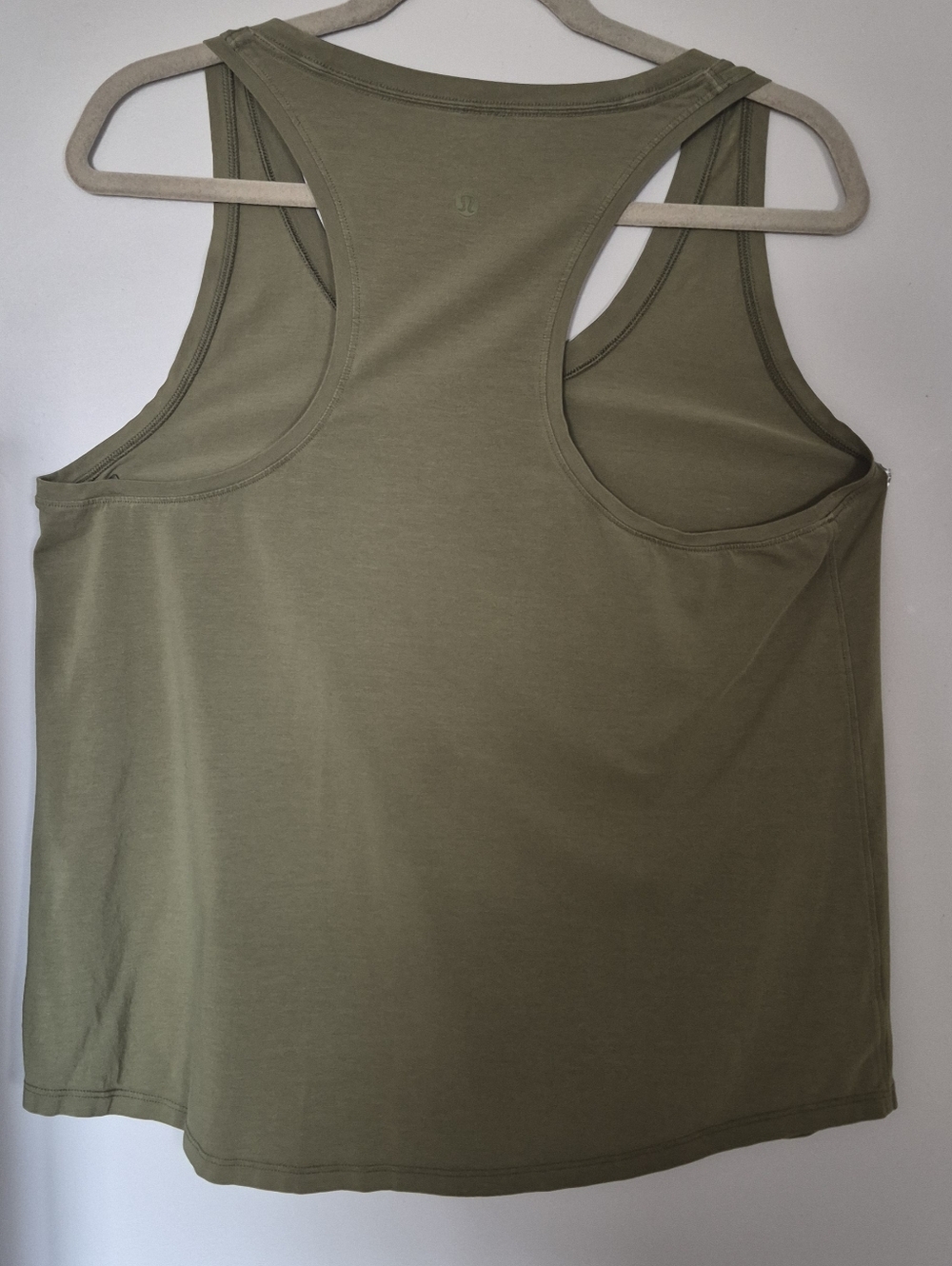 Lululemon Racerback Tank. Size 12 - Picture 5 of 7